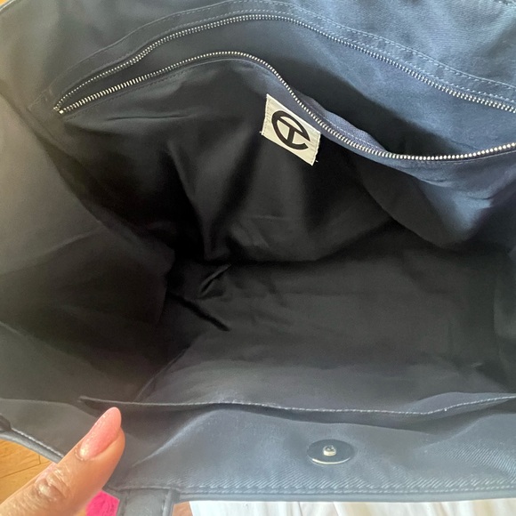 Large Telfar Navy Blue Shopping Bag - Picture 6 of 9